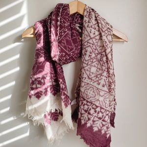 Ivory + mauve Anthropologie scarf